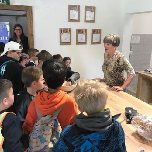 Brot backen bei Agnes