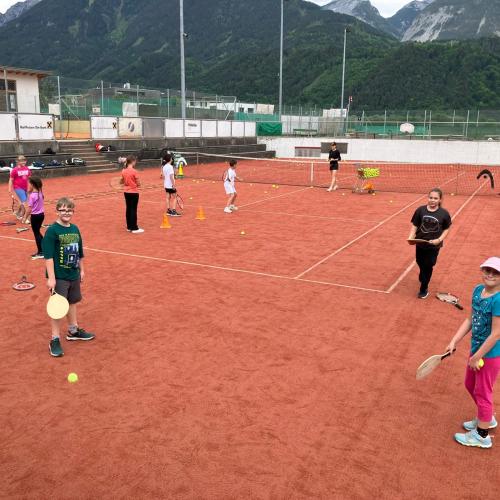 Tennis 4a