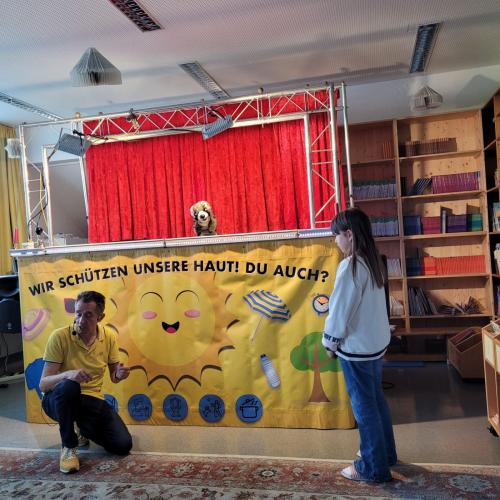 Kasperltheater „Wie schütze ich meine Haut?“
