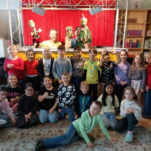 Kasperltheater „Wie schütze ich meine Haut?“