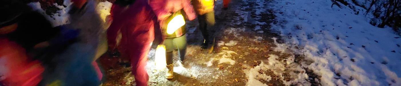 Lichterwanderung der 2a und 2d